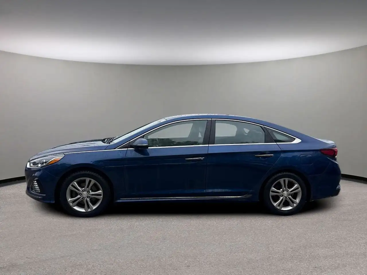 Hyundai SONATA снимка Hyundai SONATA