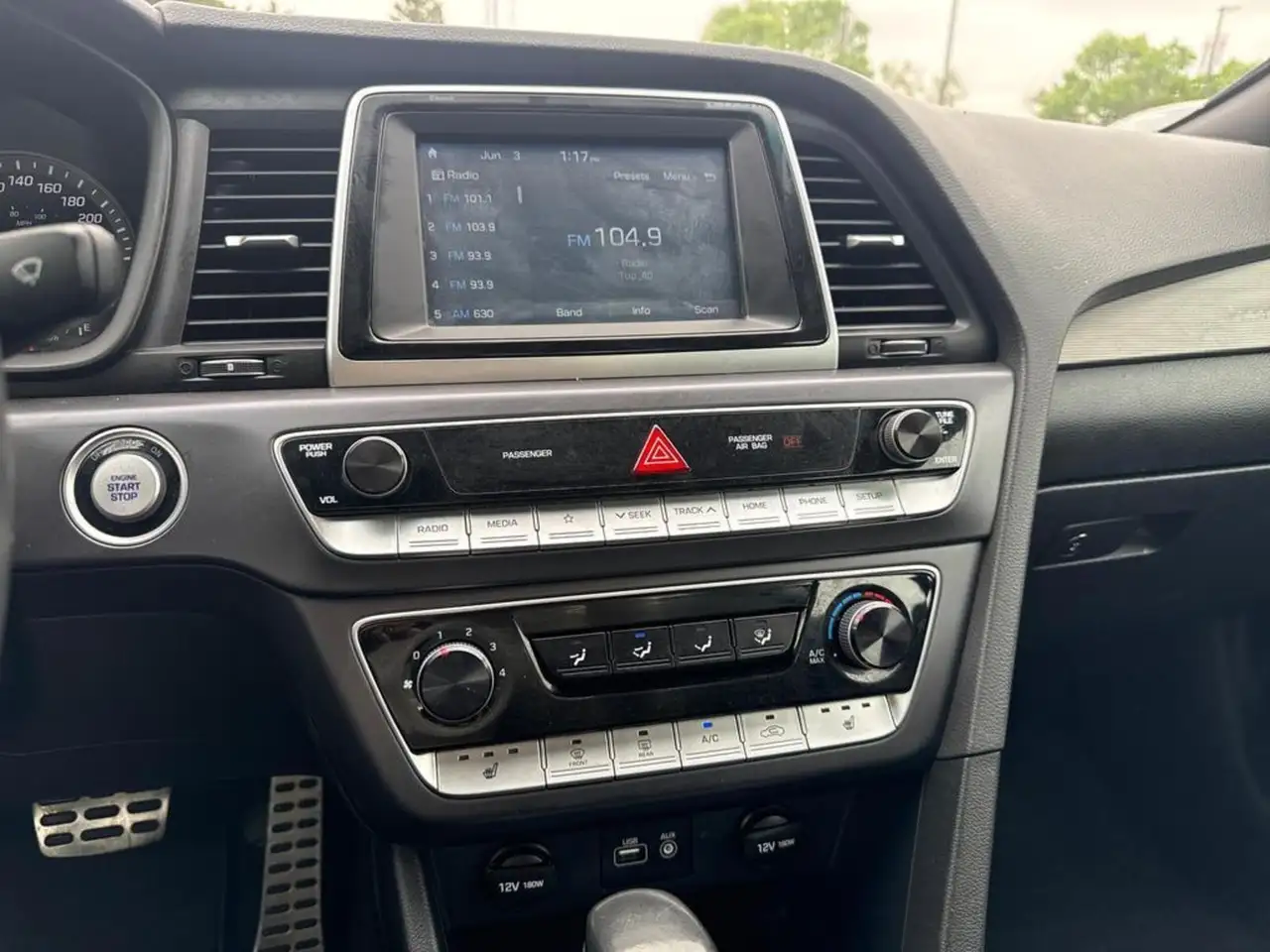 Hyundai SONATA снимка Hyundai SONATA