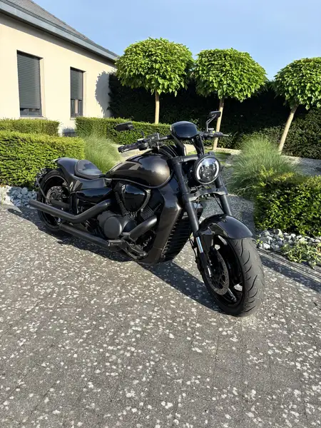 Suzuki Intruder M - foto 4