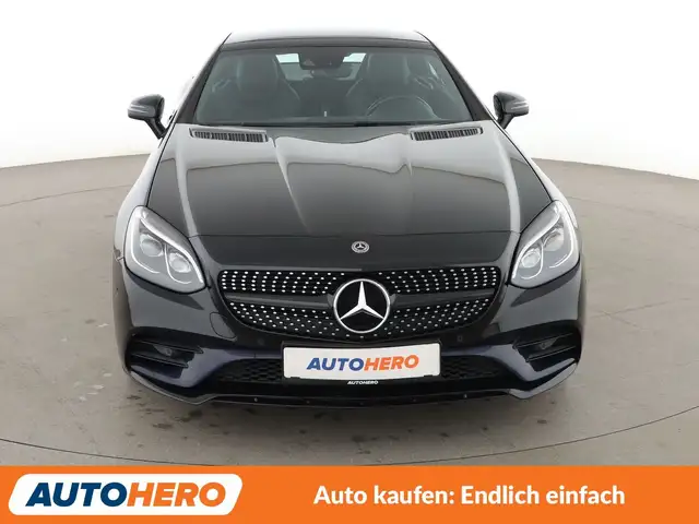 Mercedes-Benz SLC view 9