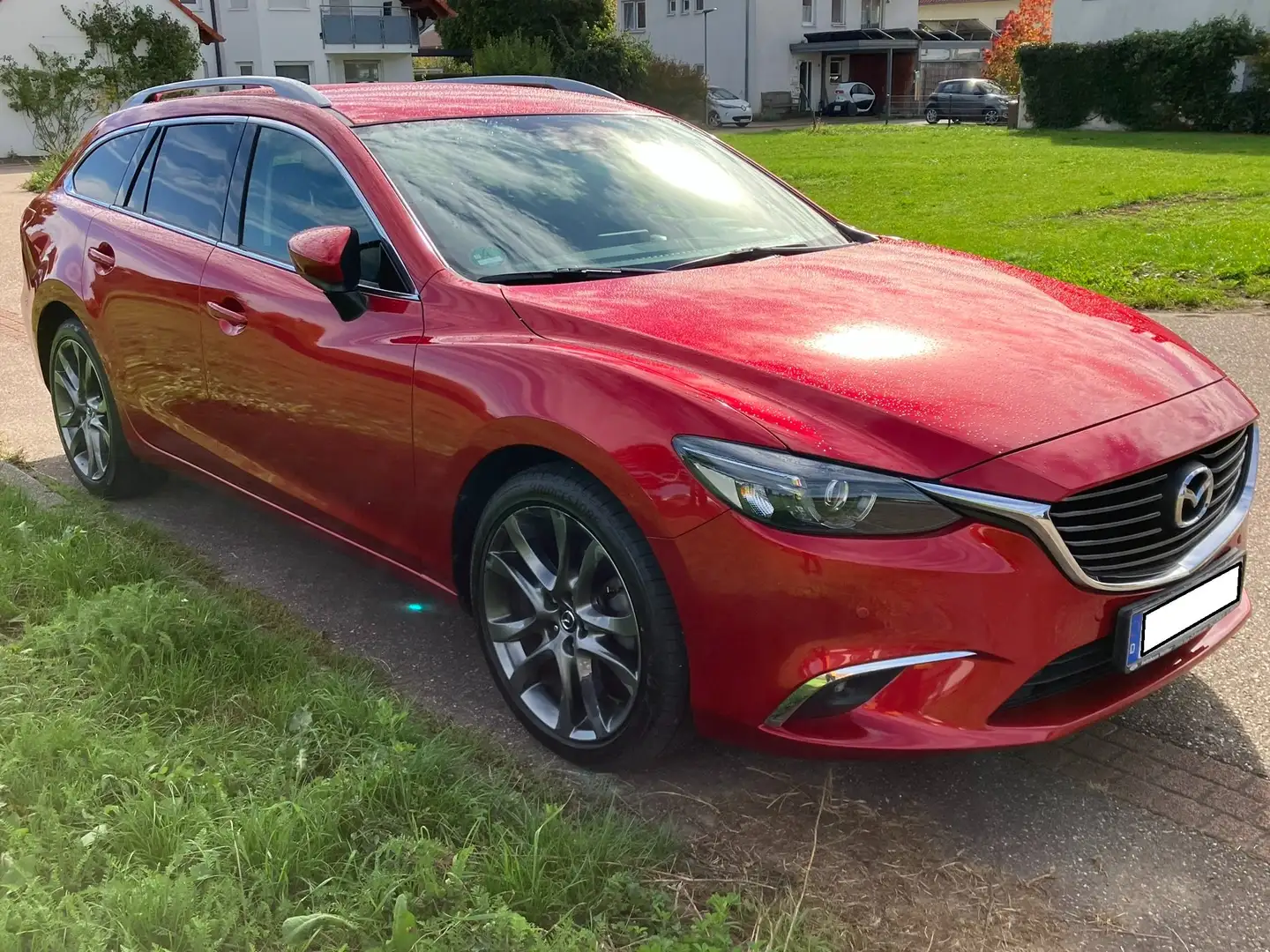 Mazda 6 6 Kombi SKYACTIV-G 165 i-ELOOP Sports-Line Rot - 2