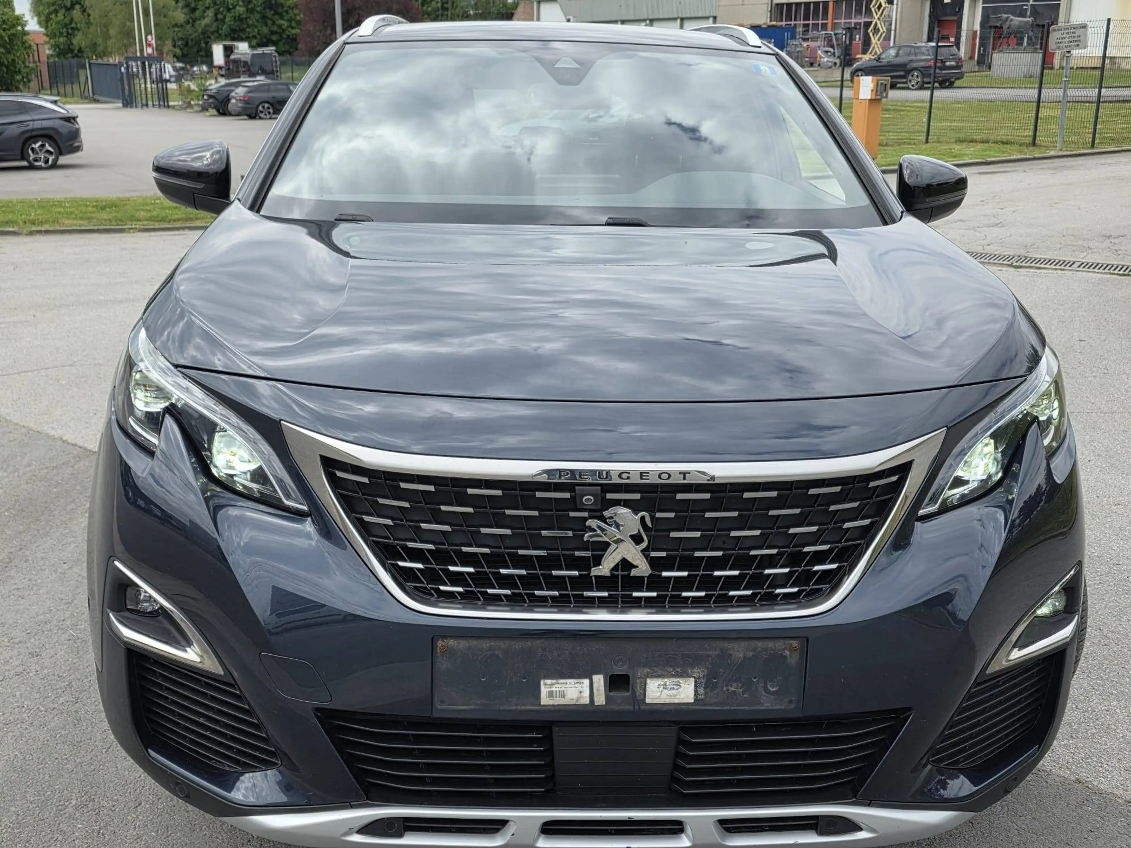 Peugeot 5008 5008 1.5 BlueHDi GT Line — photo 8