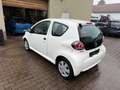 Toyota Aygo AYGO, 97000 km, Tüv neu bis 12/2027, 1. Hd! Weiß - thumbnail 4