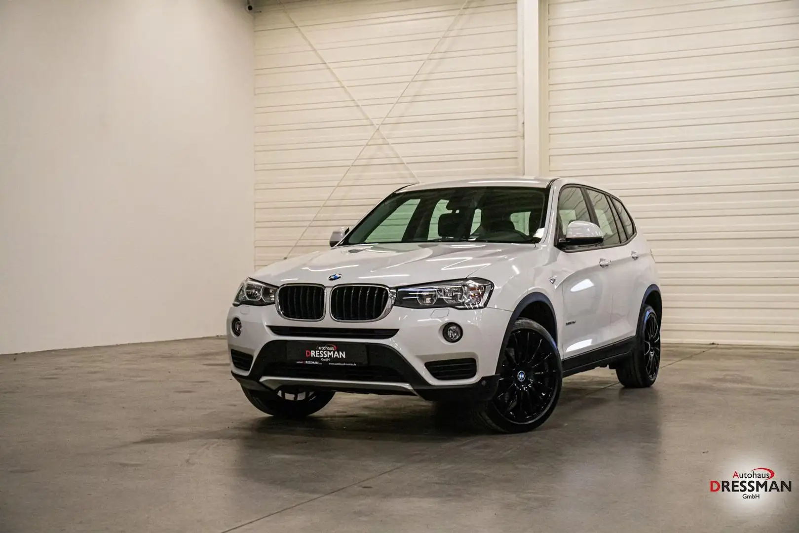 BMW X3 xDrive20d AHK SITZHZ. TEMPOMAT Weiß - 1