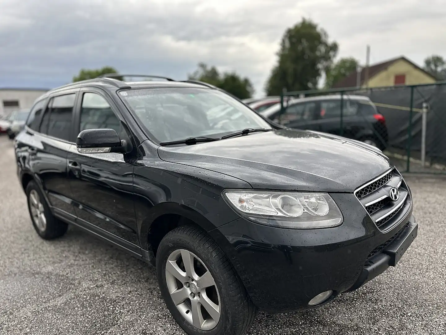 Hyundai SANTA FE Santa Fe 2,2 CRDi Premium 4WD Aut. DPF Schwarz - 2