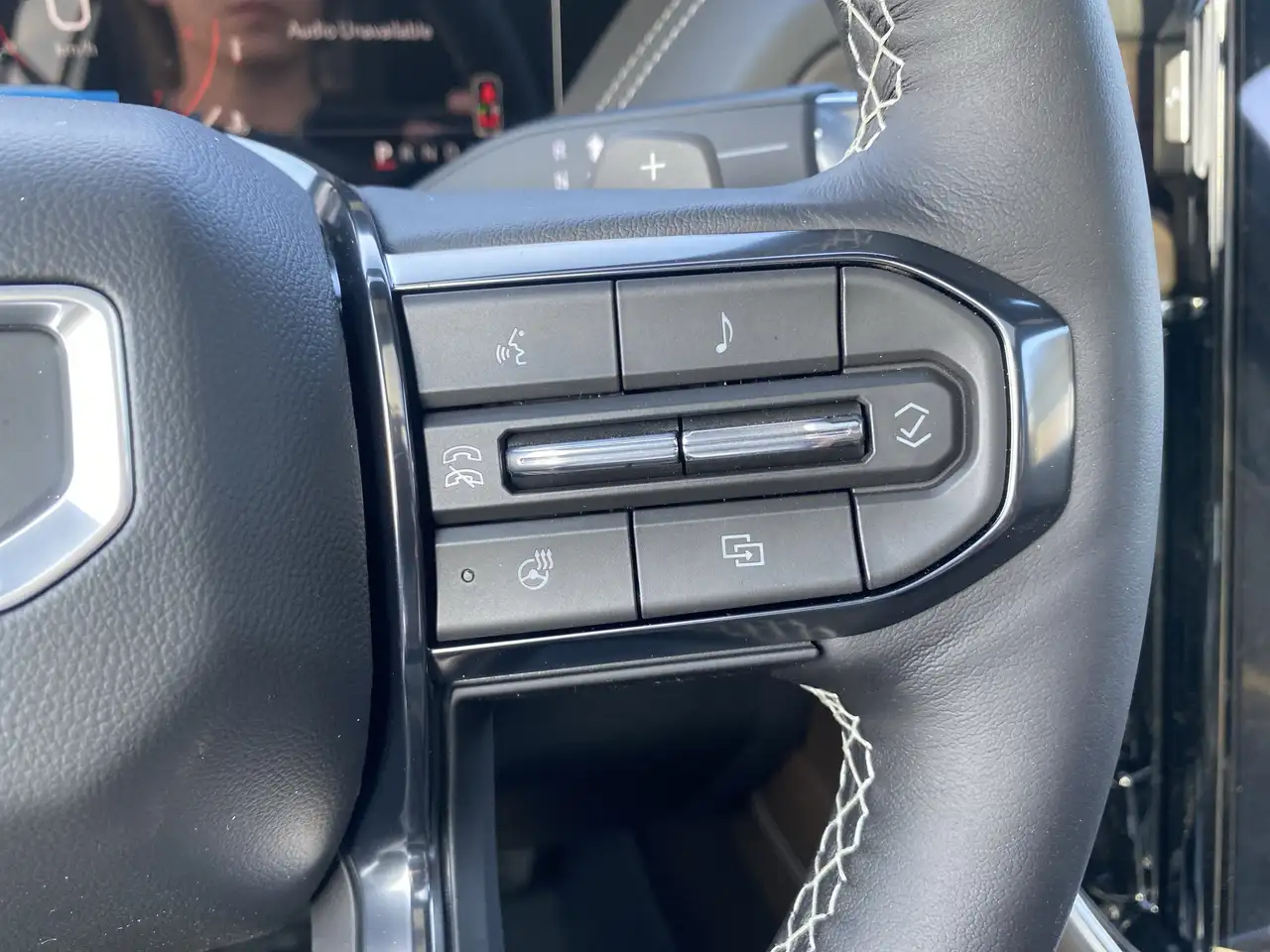 GMC Yukon снимка GMC Yukon