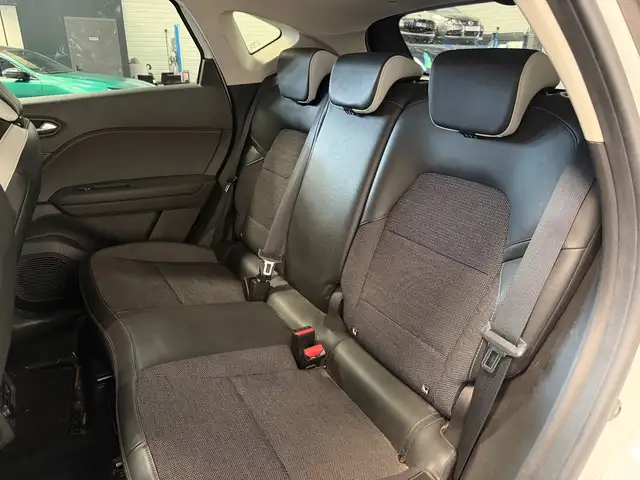 Renault Captur view 17
