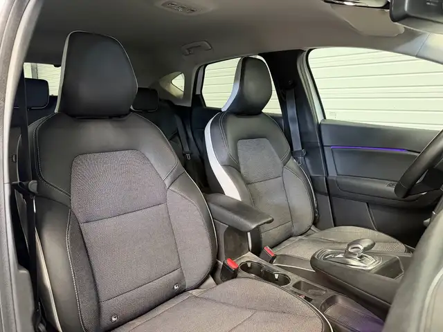 Renault Captur view 16
