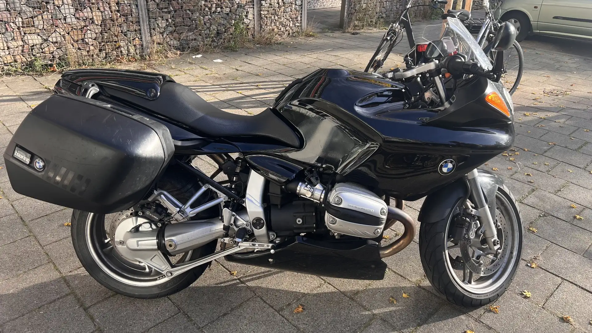 BMW R 1100 S Zwart - 1