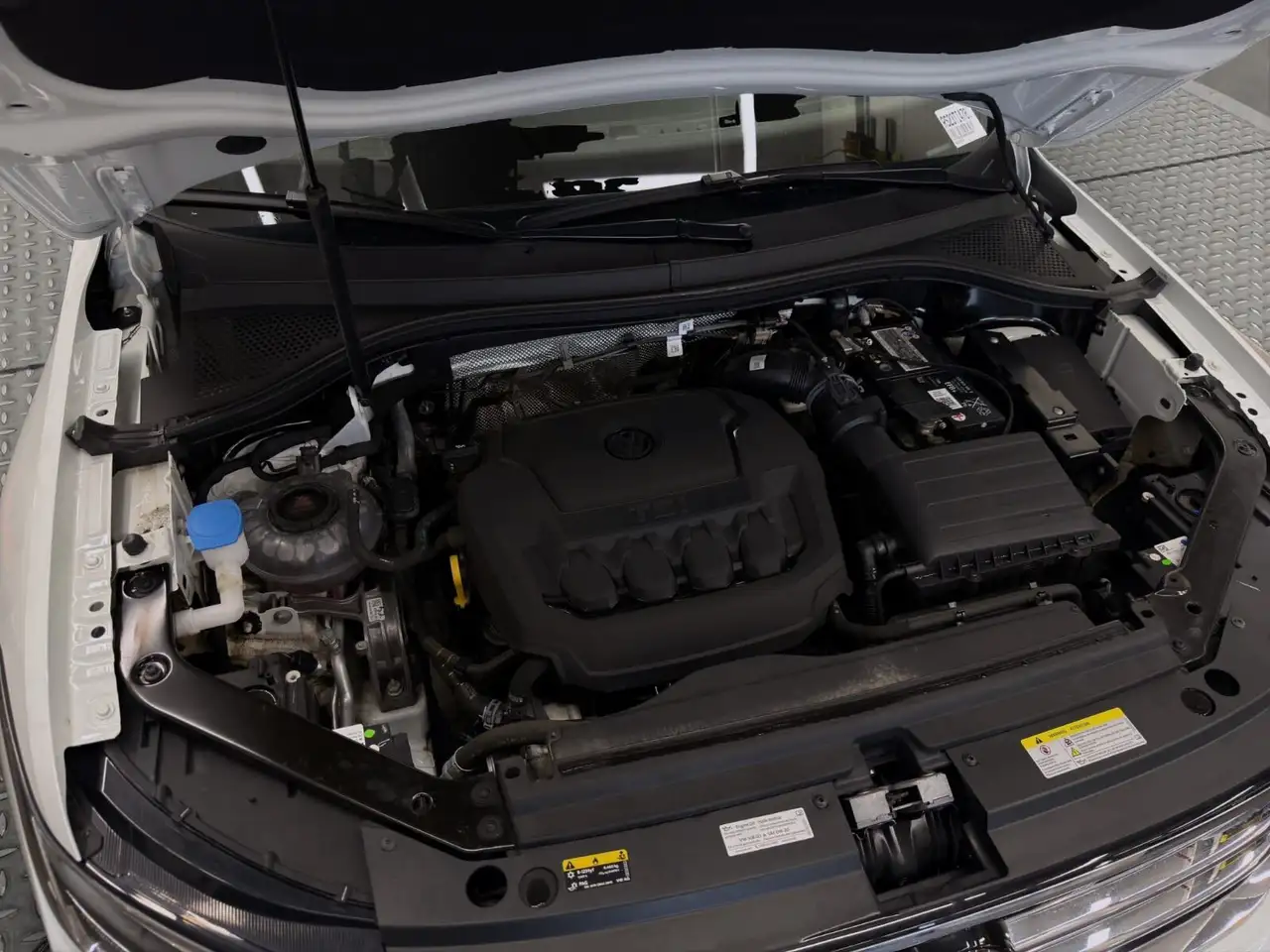 Volkswagen Tiguan снимка Volkswagen Tiguan