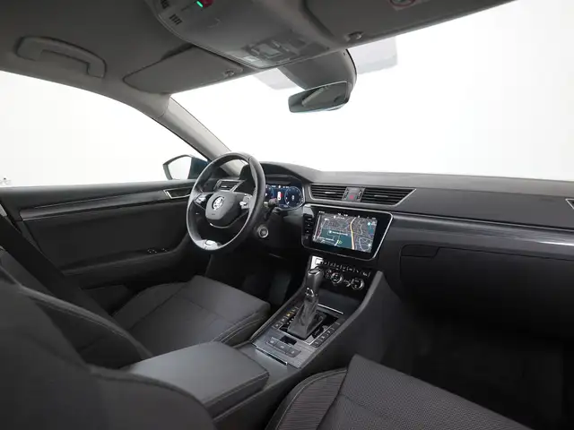 Skoda Superb view 2