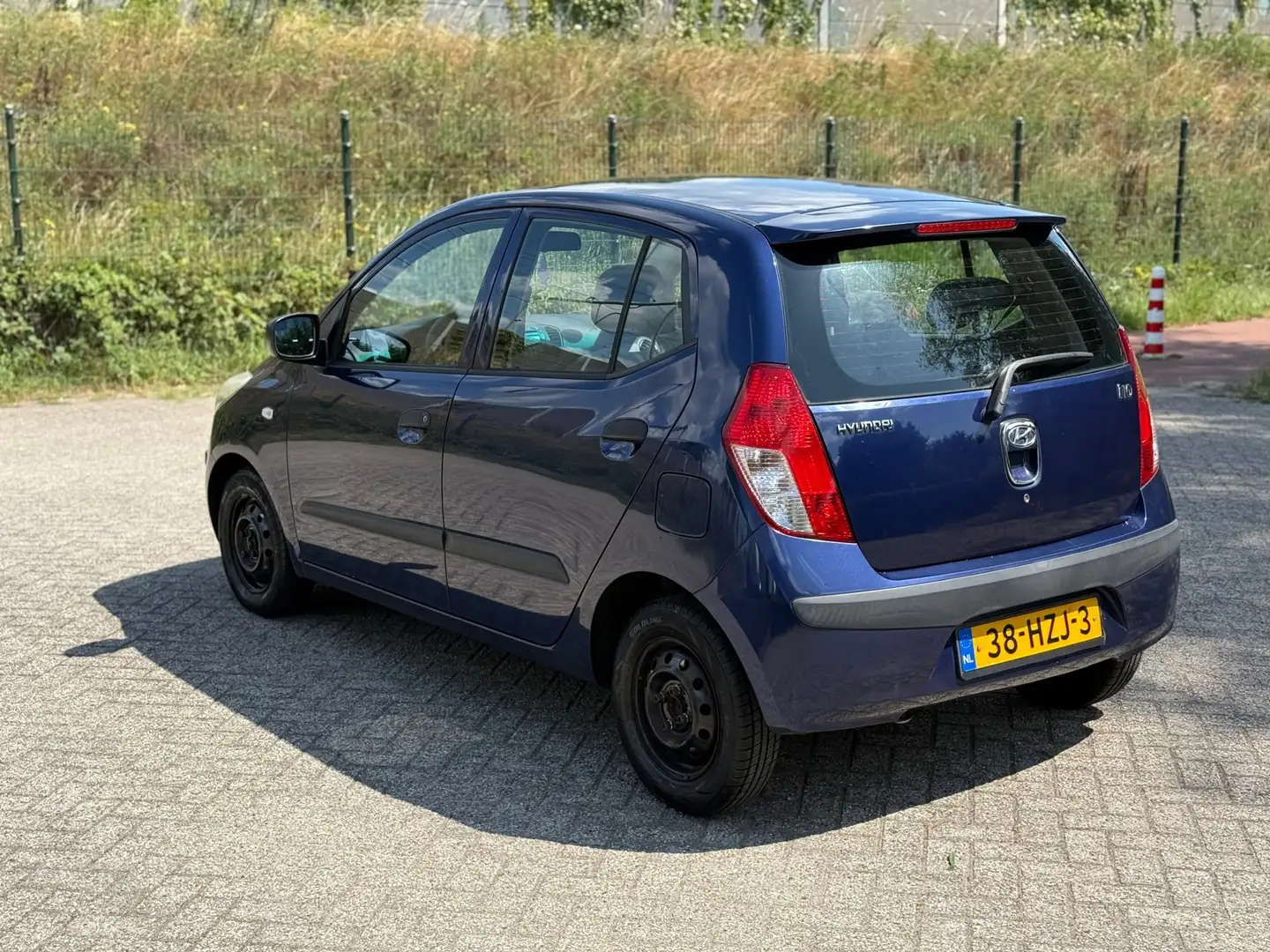 Hyundai i10 1.1 Active Cool AIRCO I 5 DRS I LEUKE AUTO I ELEC Blauw - 2