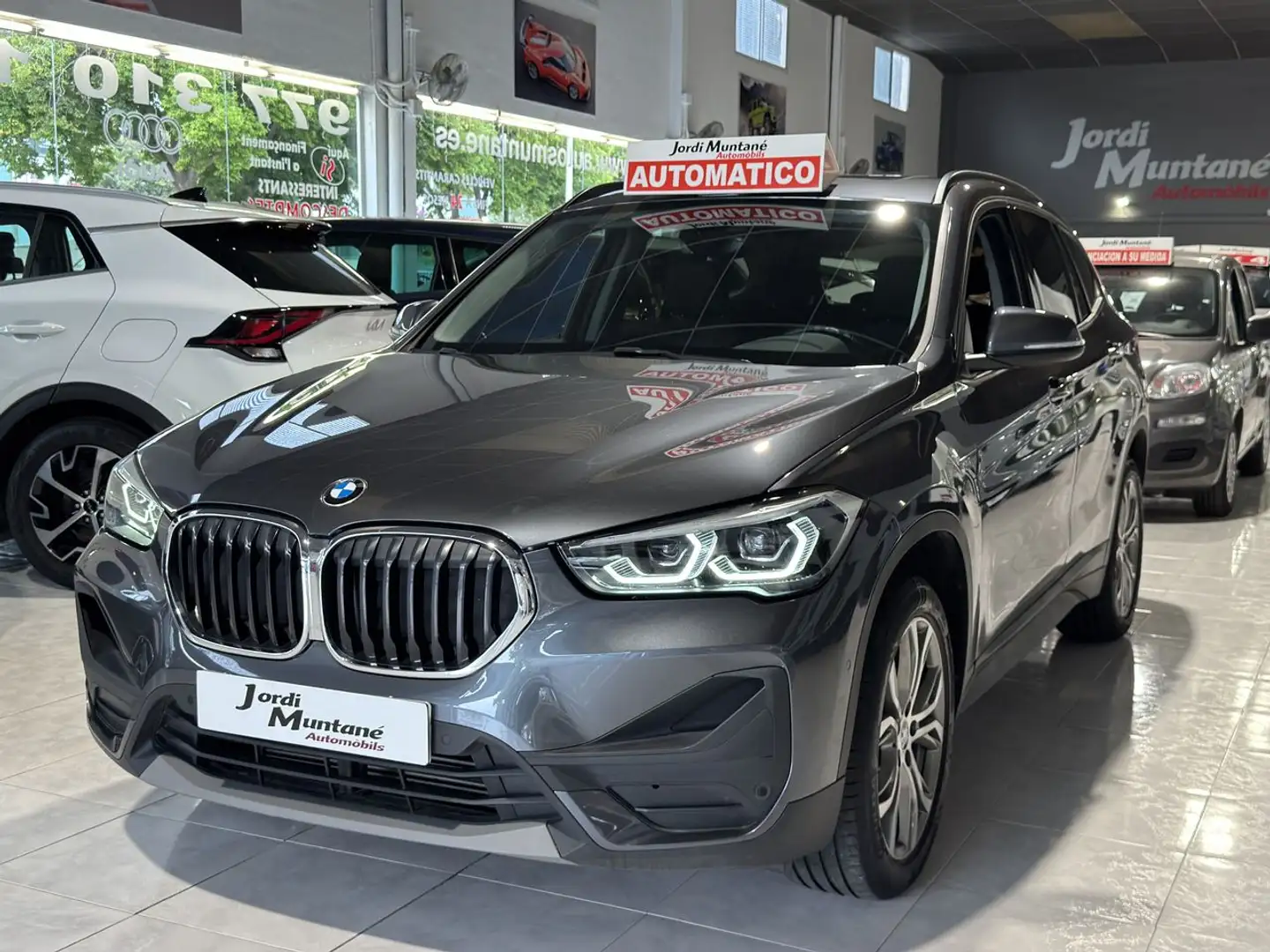 BMW X1 sDrive 18iA - 1