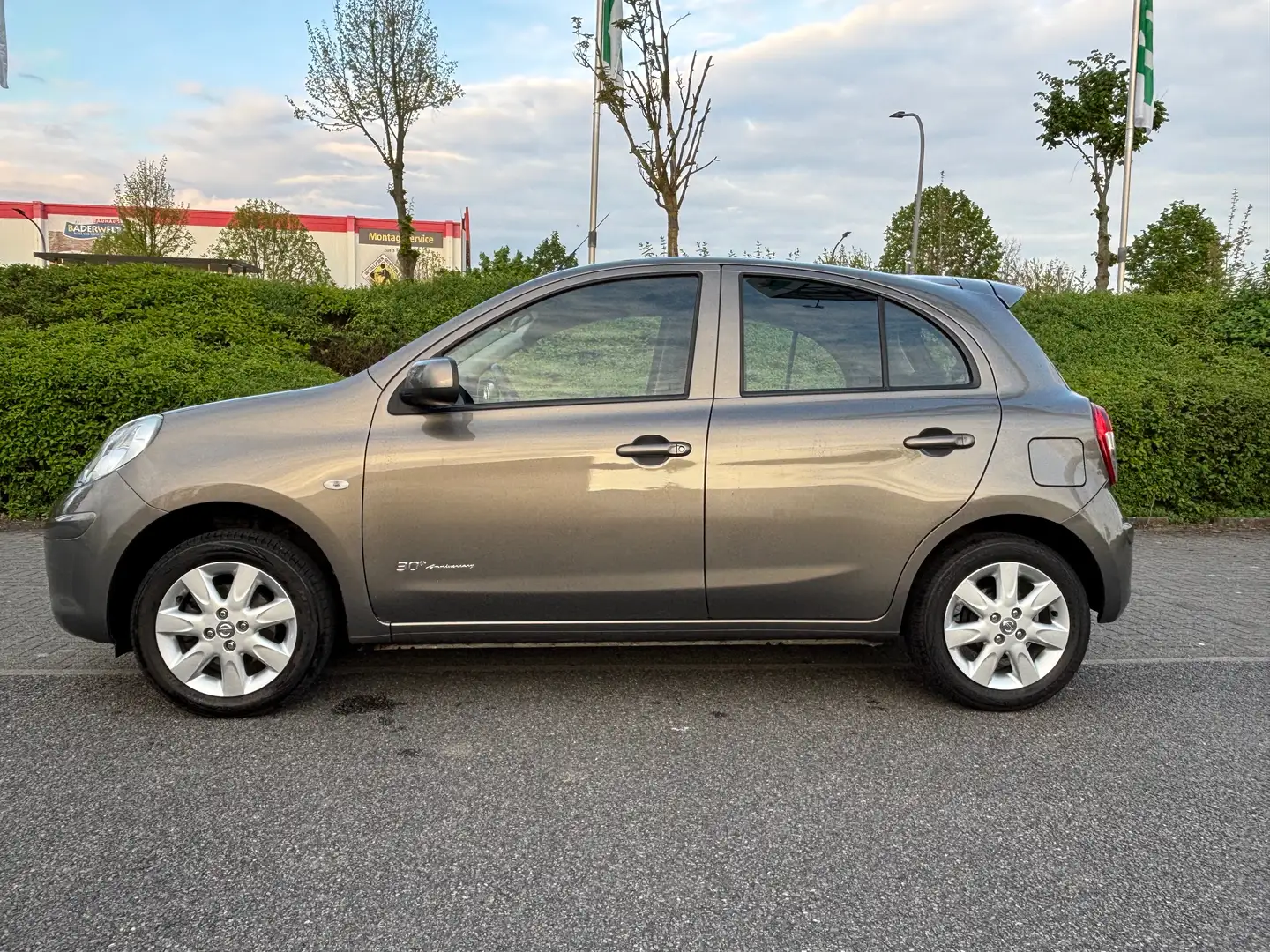 Nissan Micra Micra 1.2 30 Jahre Edition - 1