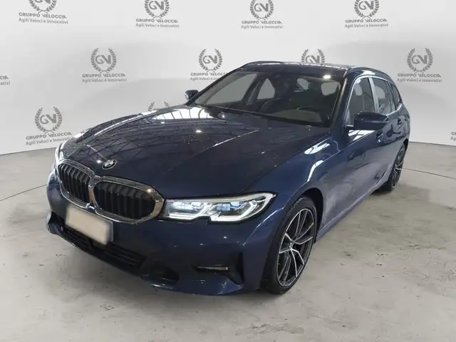 BMW 320 320d xDrive Business Advantage Automatica