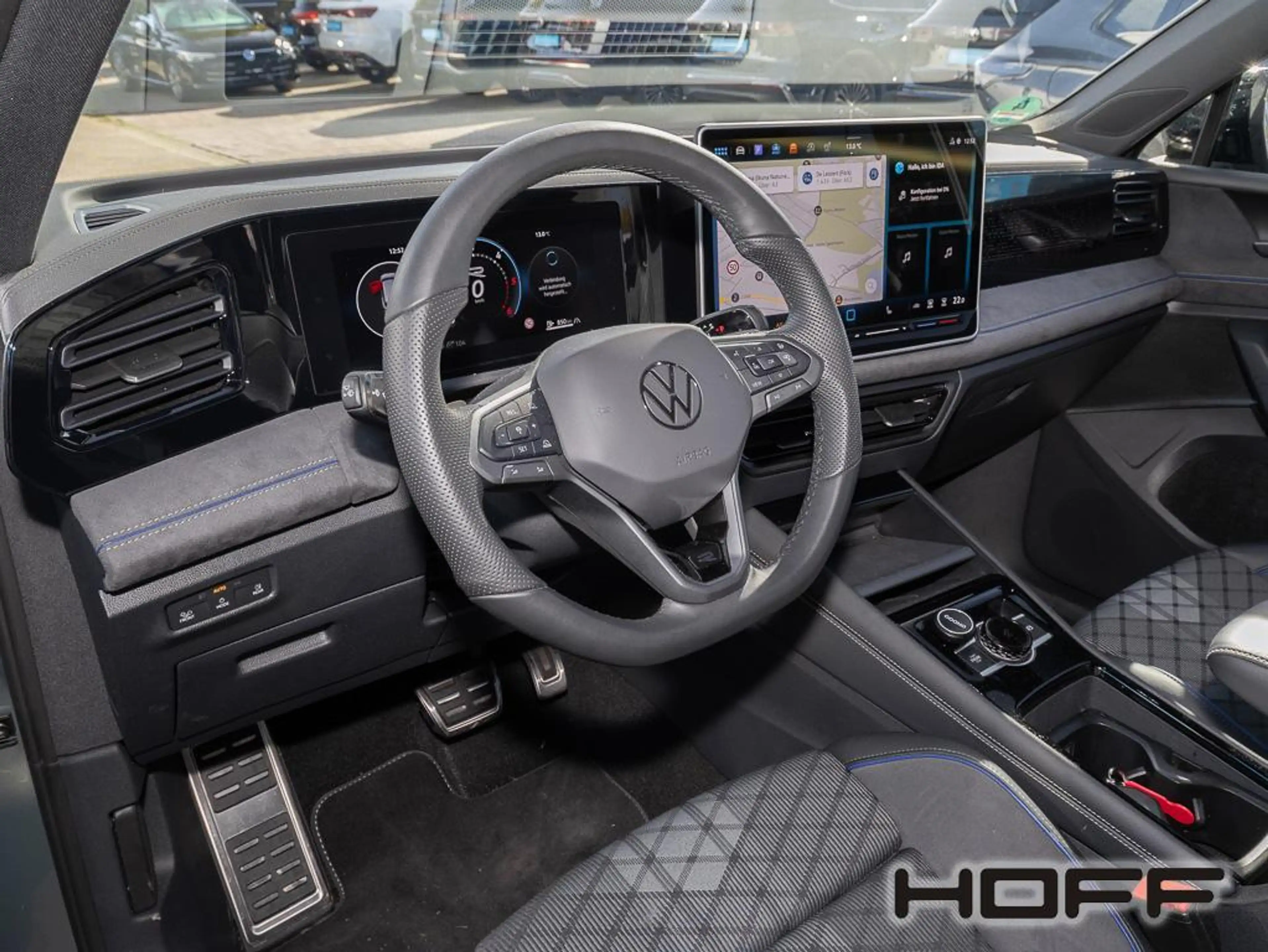 Volkswagen Tiguan 2.0 TDI DSG R-Line Navi AHK 5J Garantie Black-Styl — photo 4
