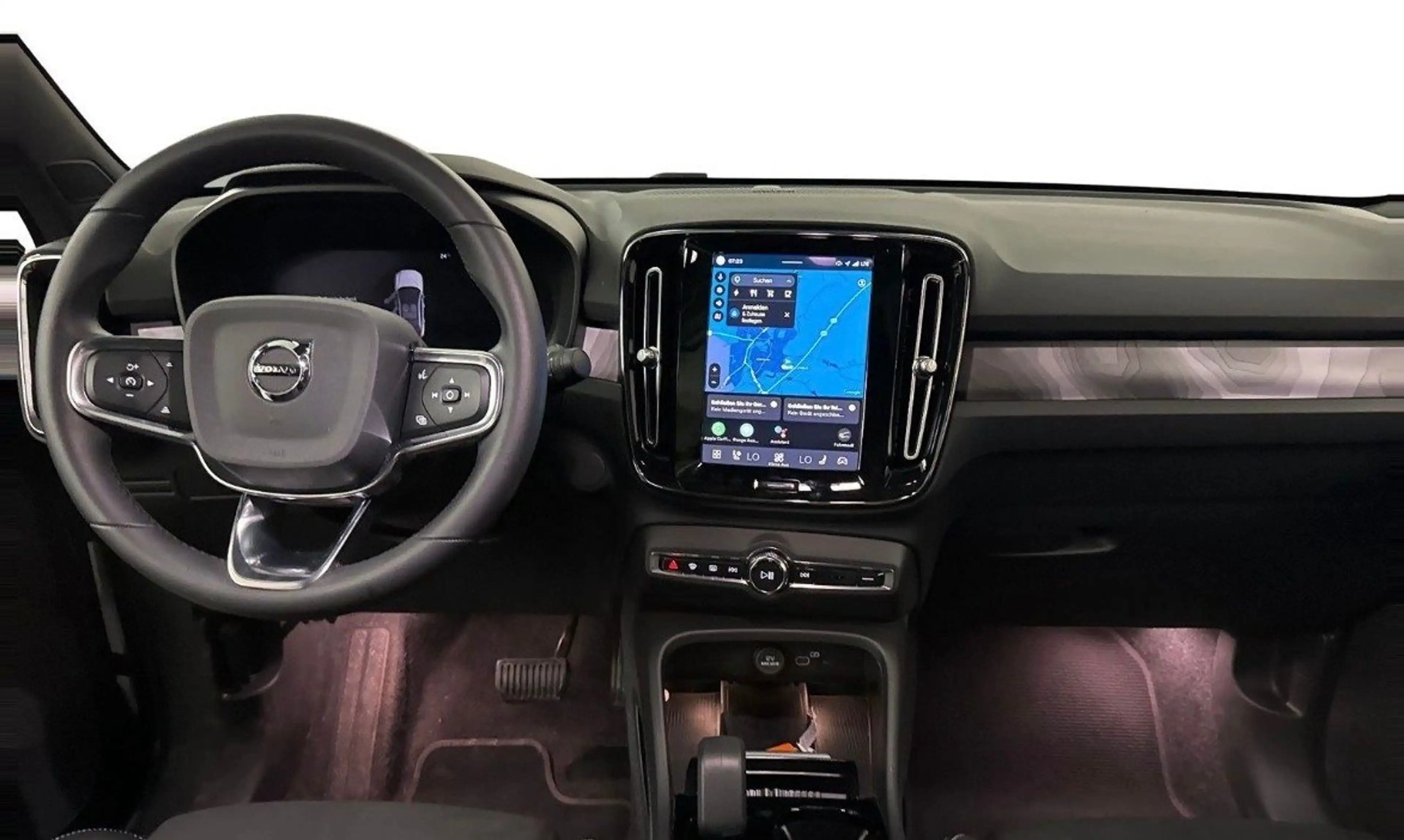 Volvo C40 Ultimate Recharge Pure Electric ACC,AUTOM. — photo 5