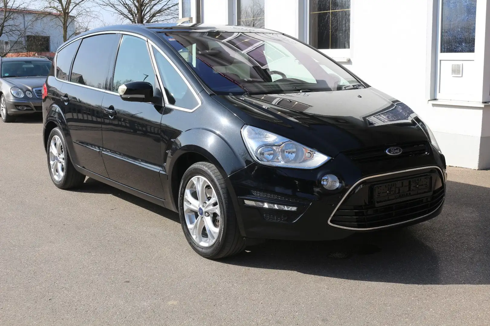 Ford S-Max S-MAX Titanium Langstrecke Schwarz - 2