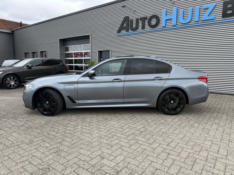 BMW 530 5-serie 530e iPerformance Executive M Sport LED Ca — photo 8