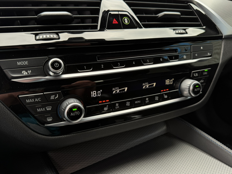 BMW 530 5-serie 530e iPerformance Executive M Sport LED Ca — photo 14