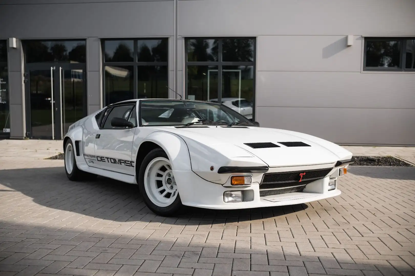 De Tomaso Pantera GT 5 aus Erstbesitz, alles orignal Blanco - 2