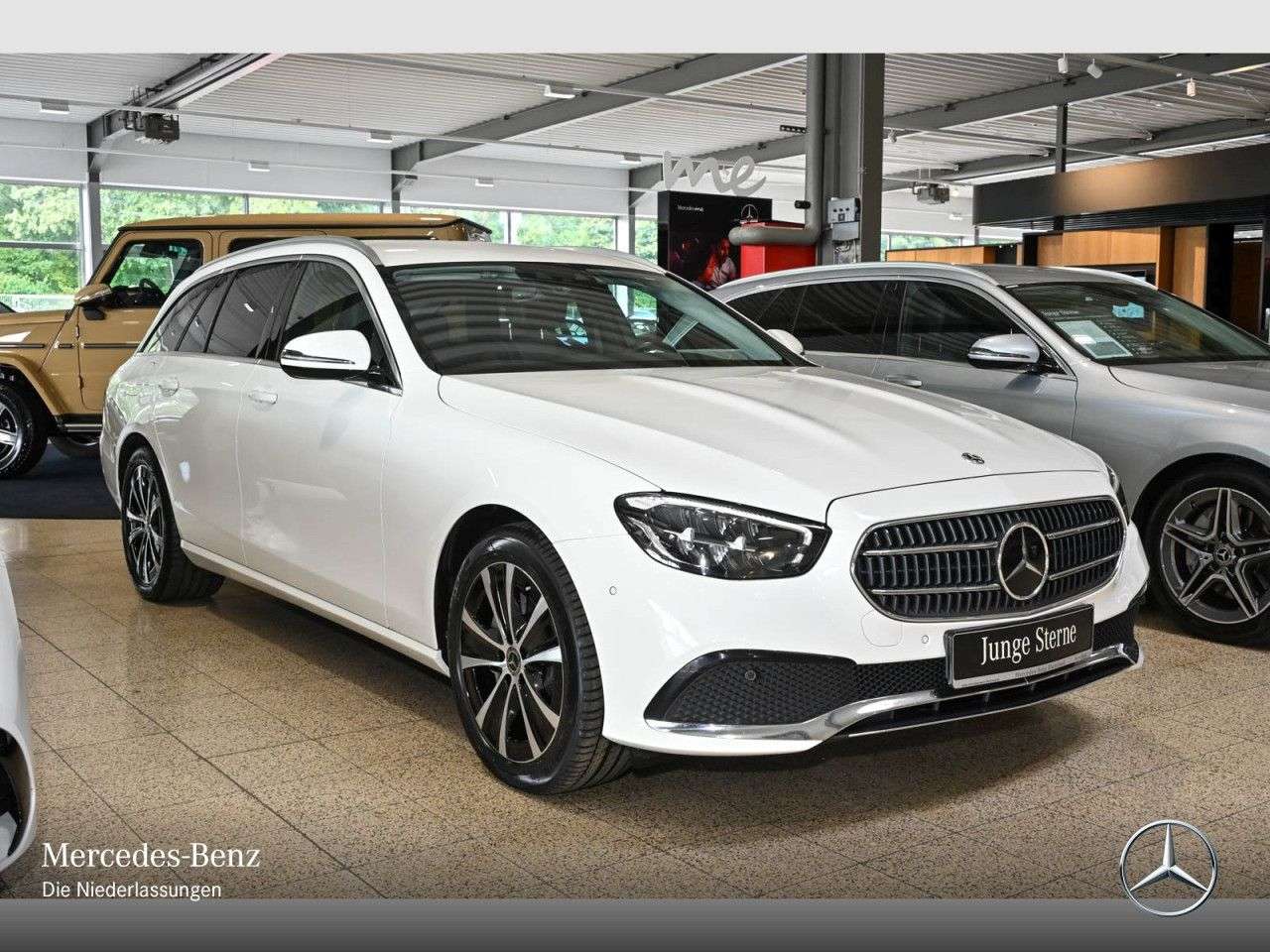 Mercedes-Benz E 300