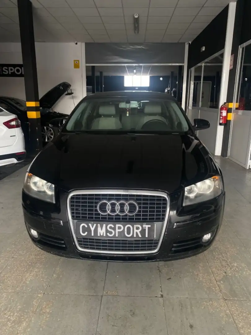 Audi A3 Sportback 1.9TDI Attraction DPF Zwart - 2