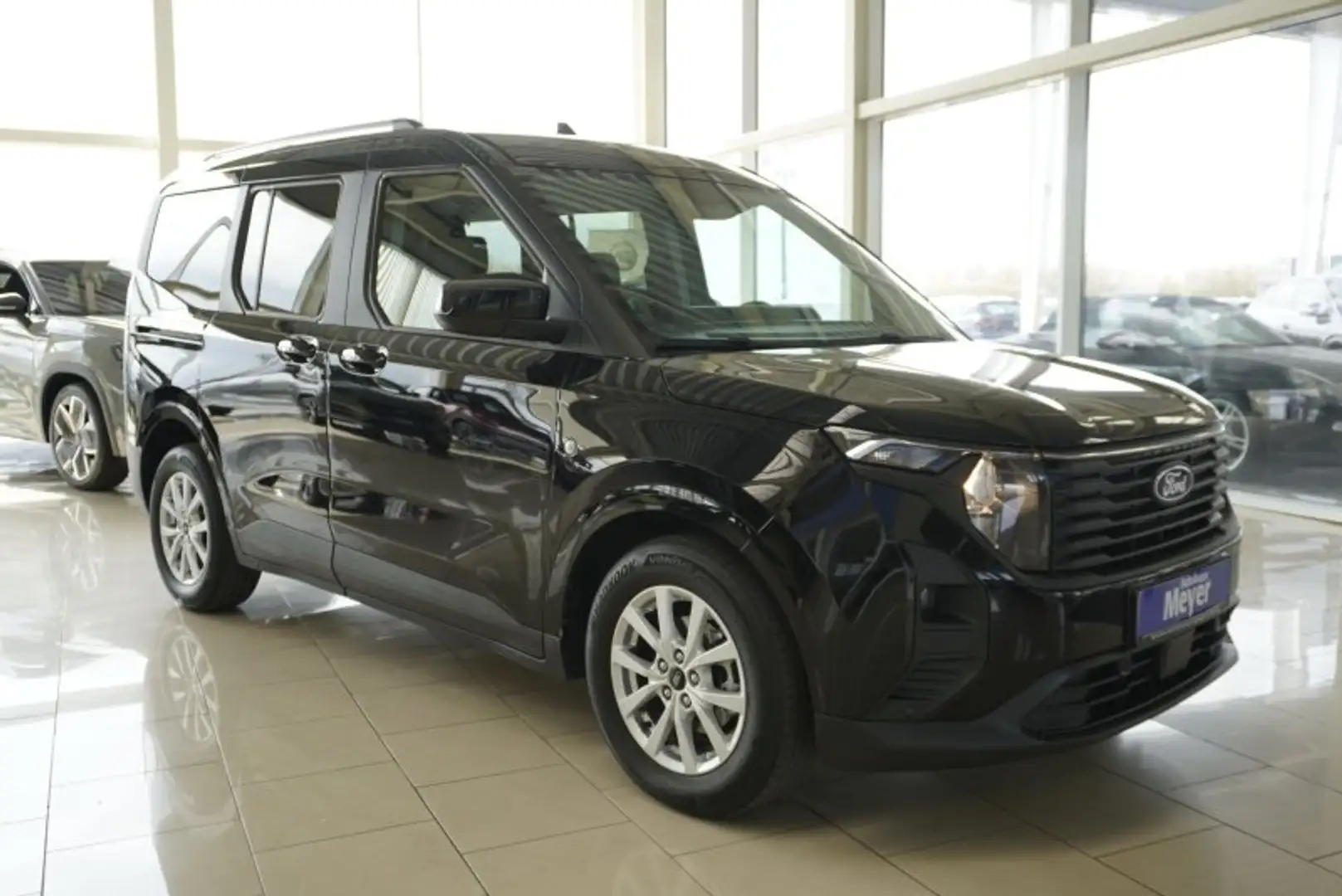 Ford Tourneo Courier Titanium 16*Alu/Kamera/Winterp/Temp.    ** Schwarz - 1