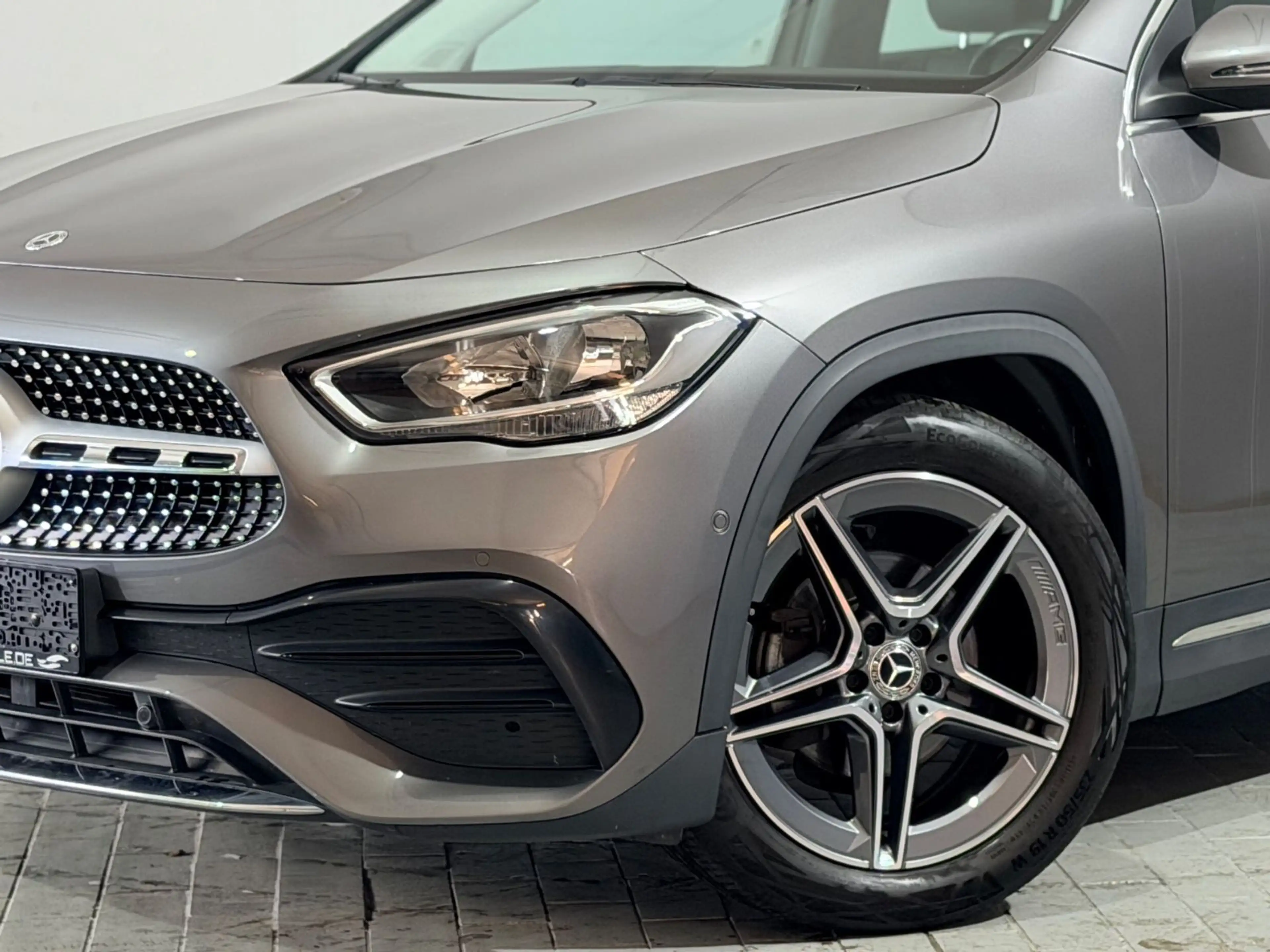 Mercedes-Benz GLA 180 AMG LINE 1.Hand  360Kamera Apple/Android — photo 4