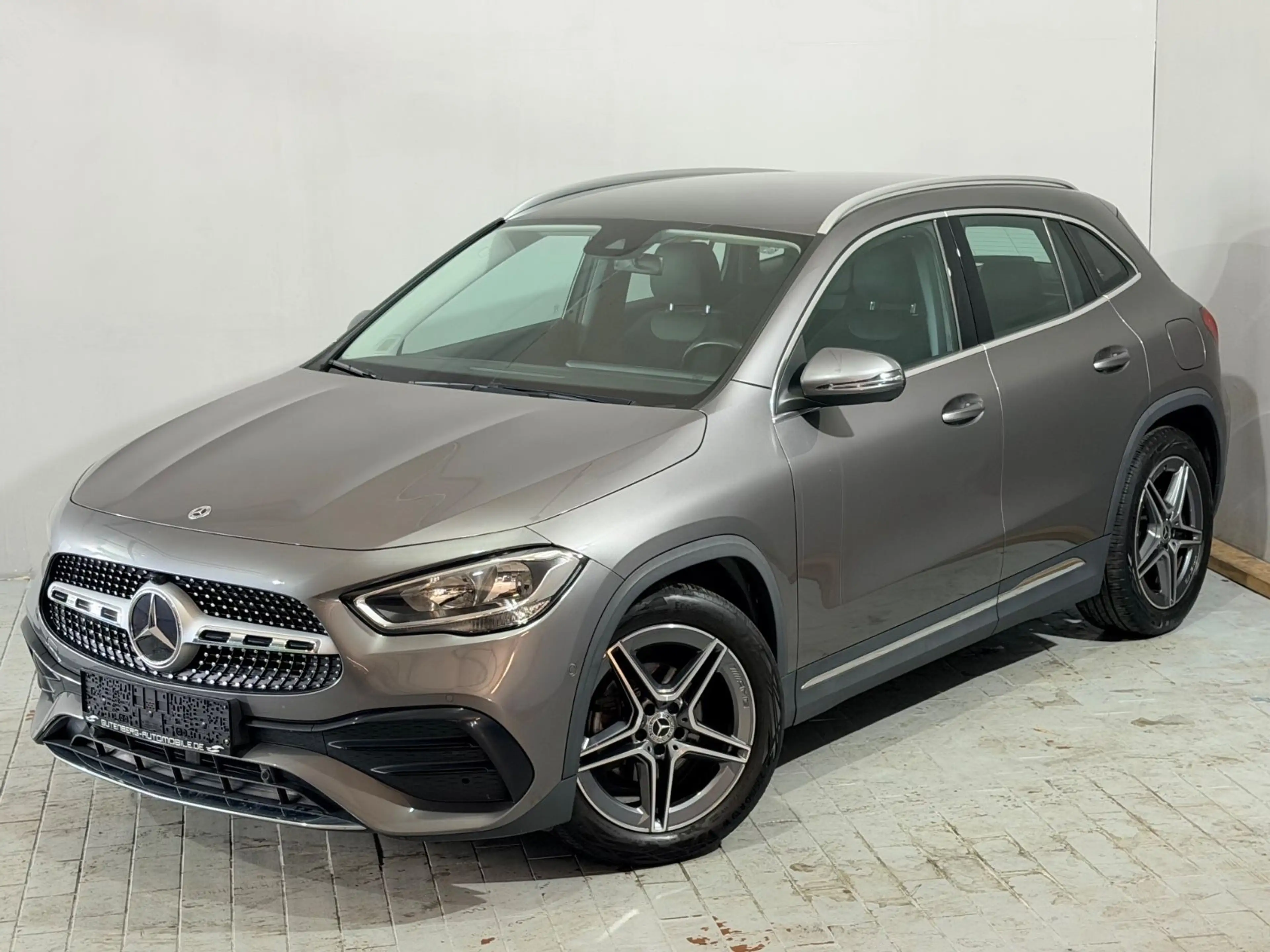 Mercedes-Benz GLA 180 AMG LINE 1.Hand  360Kamera Apple/Android — photo 3