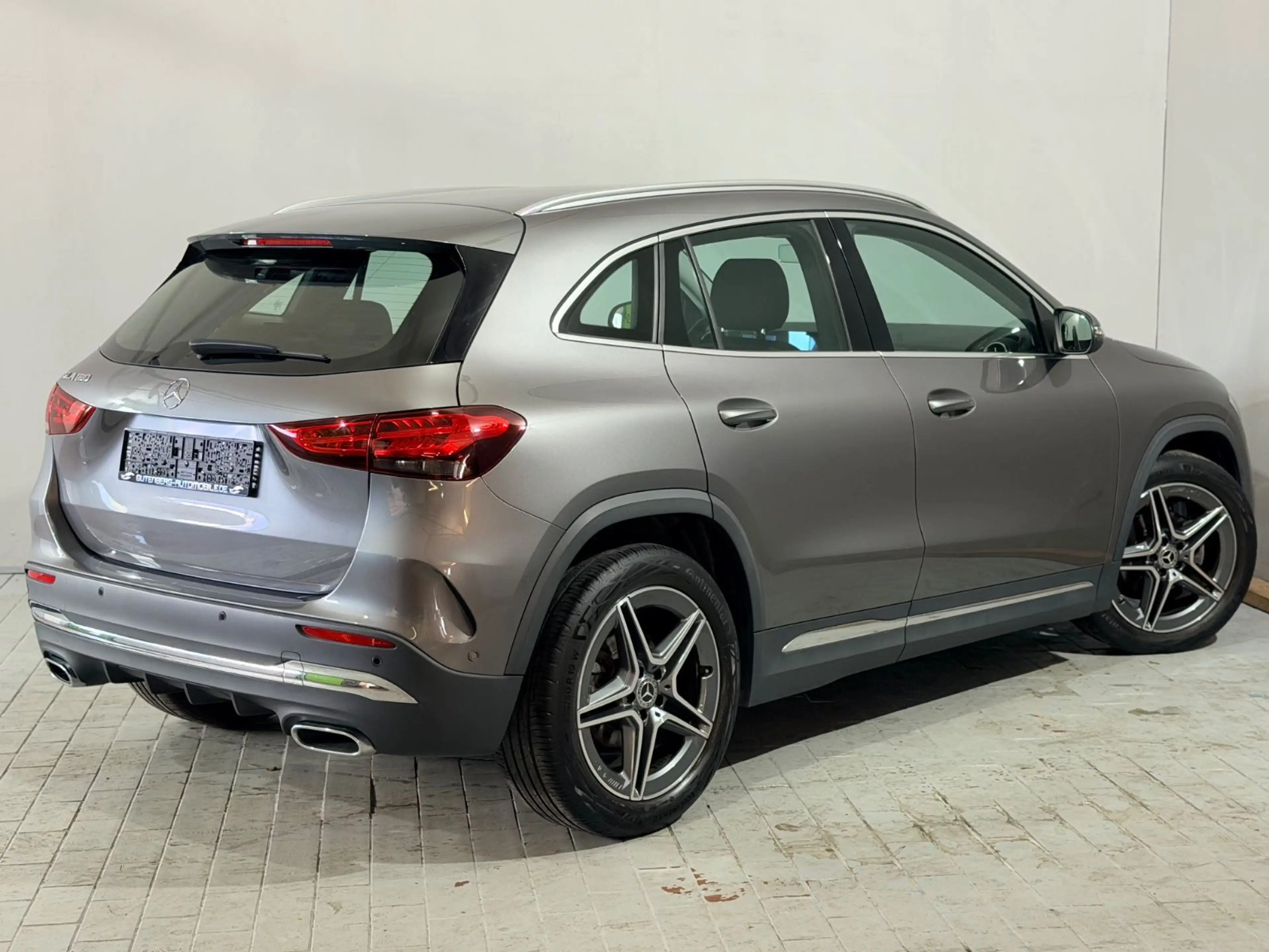 Mercedes-Benz GLA 180 AMG LINE 1.Hand  360Kamera Apple/Android — photo 14