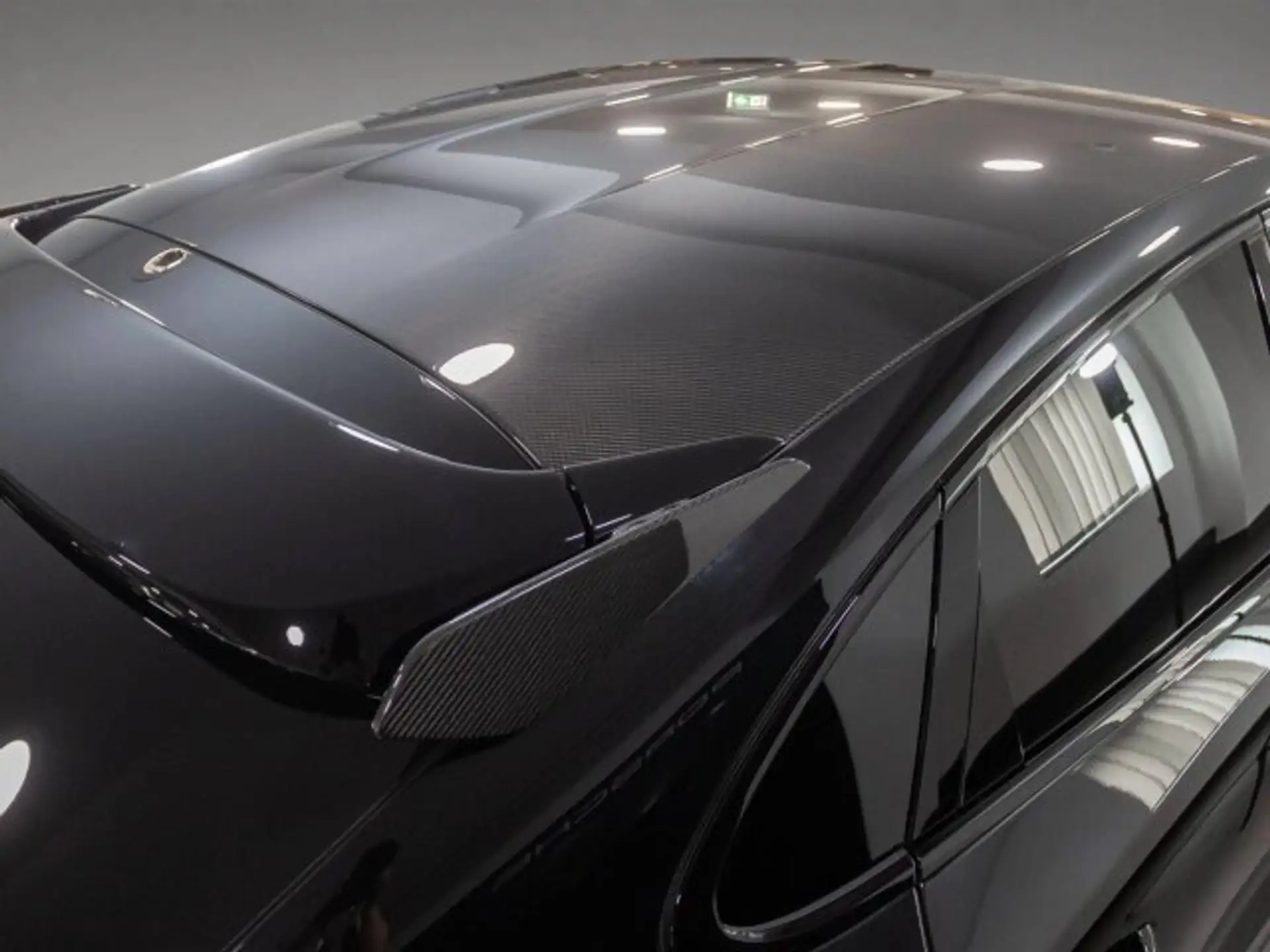 포르쉐 카이엔 E-Hybrid 2026 검정 사진 7