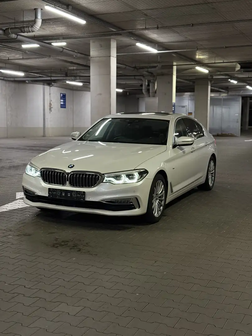 BMW 525 525d Aut. Luxury Line - 1