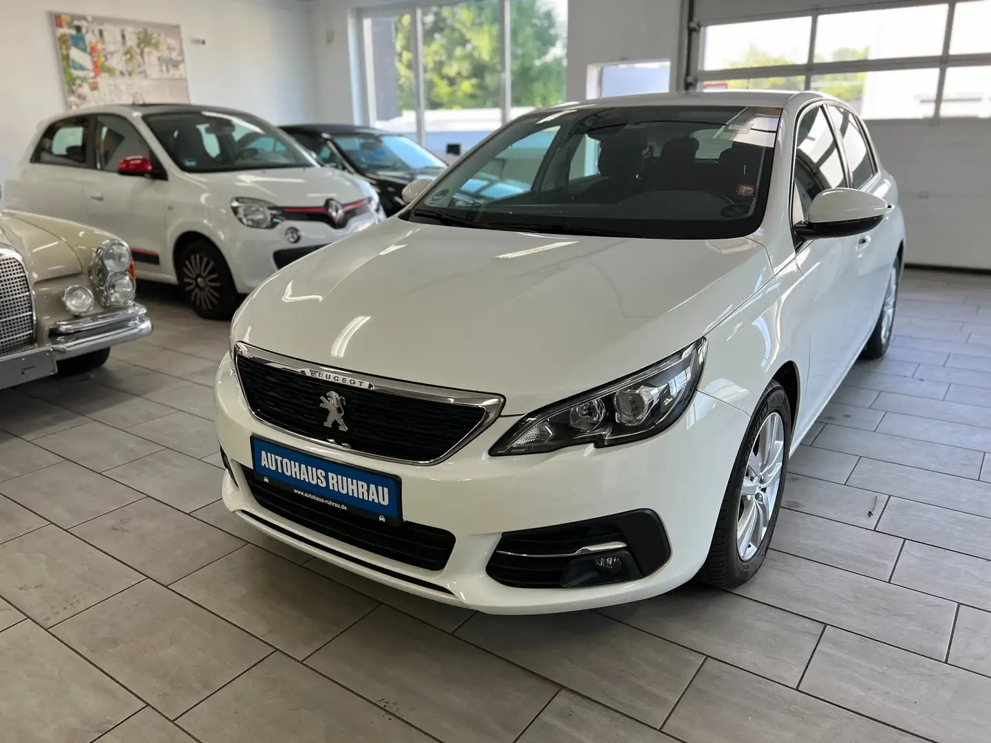 Peugeot 308 Active Pack Weiß - 1