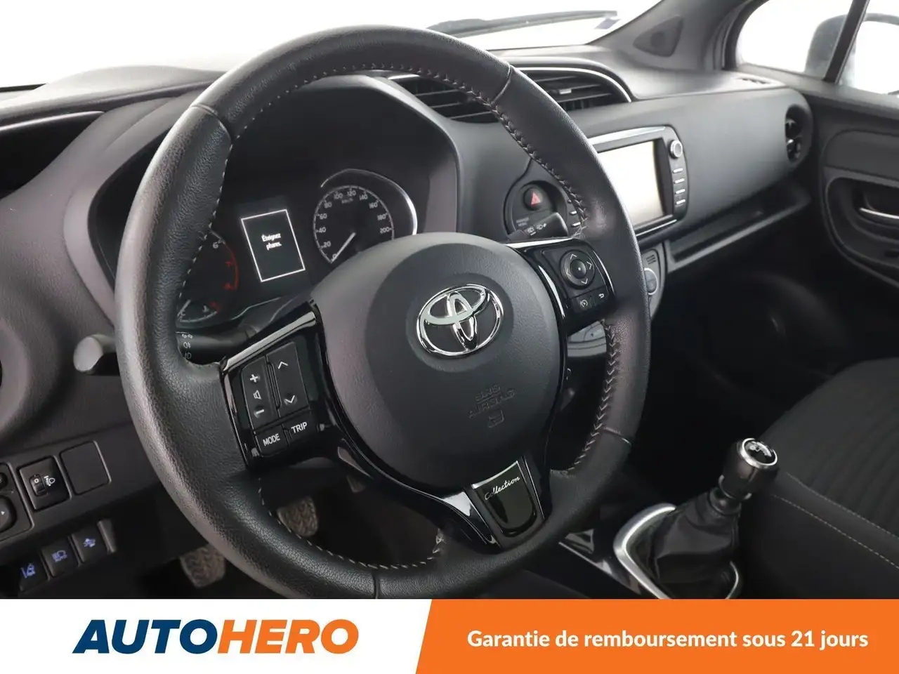Toyota Yaris Yaris — photo 11
