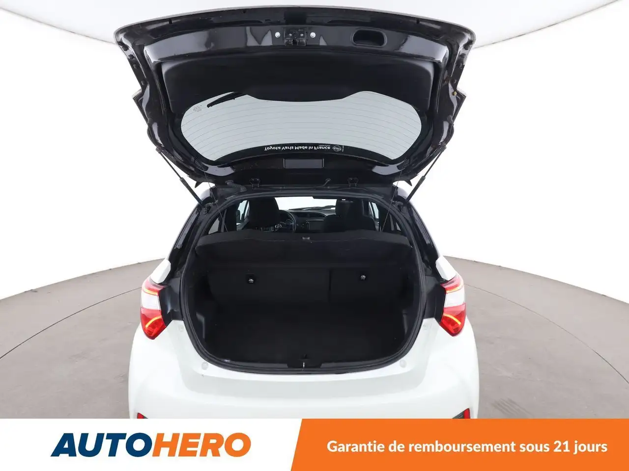 Toyota Yaris Yaris — photo 16