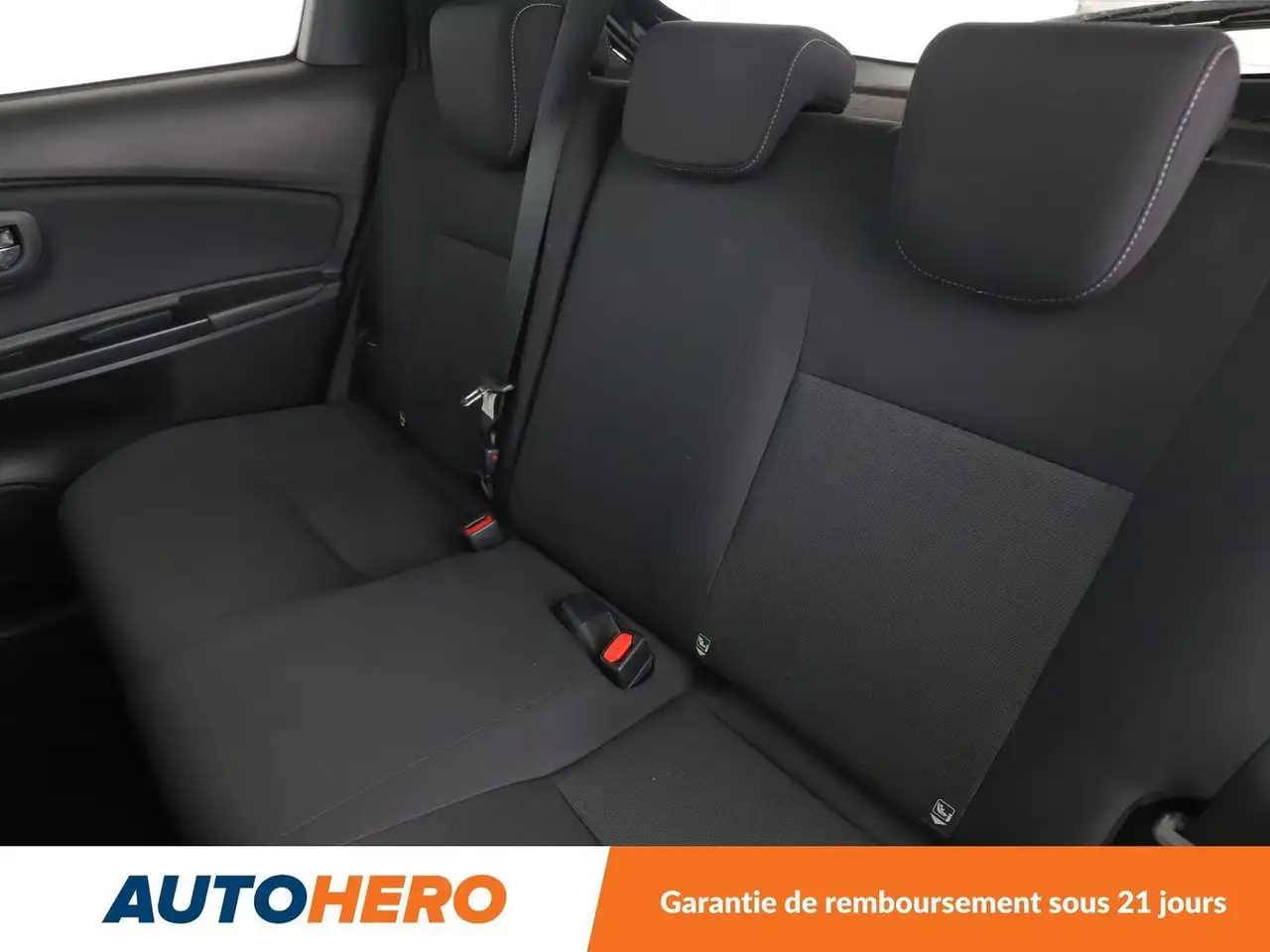 Toyota Yaris Yaris — photo 14