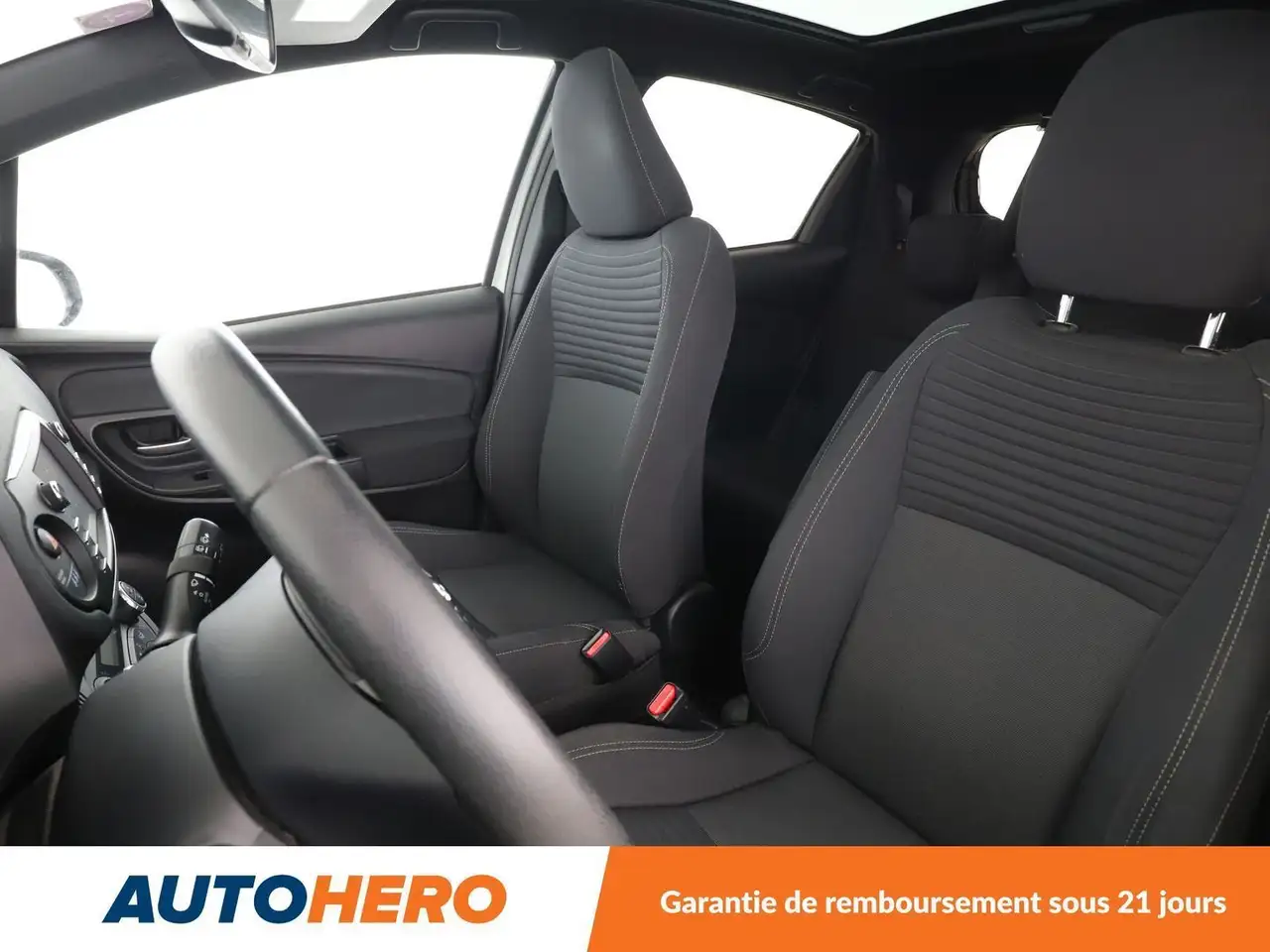 Toyota Yaris Yaris — photo 10
