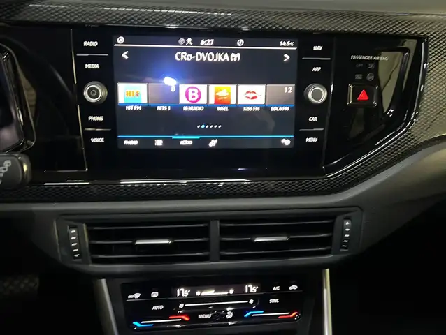 Volkswagen Taigo view 9