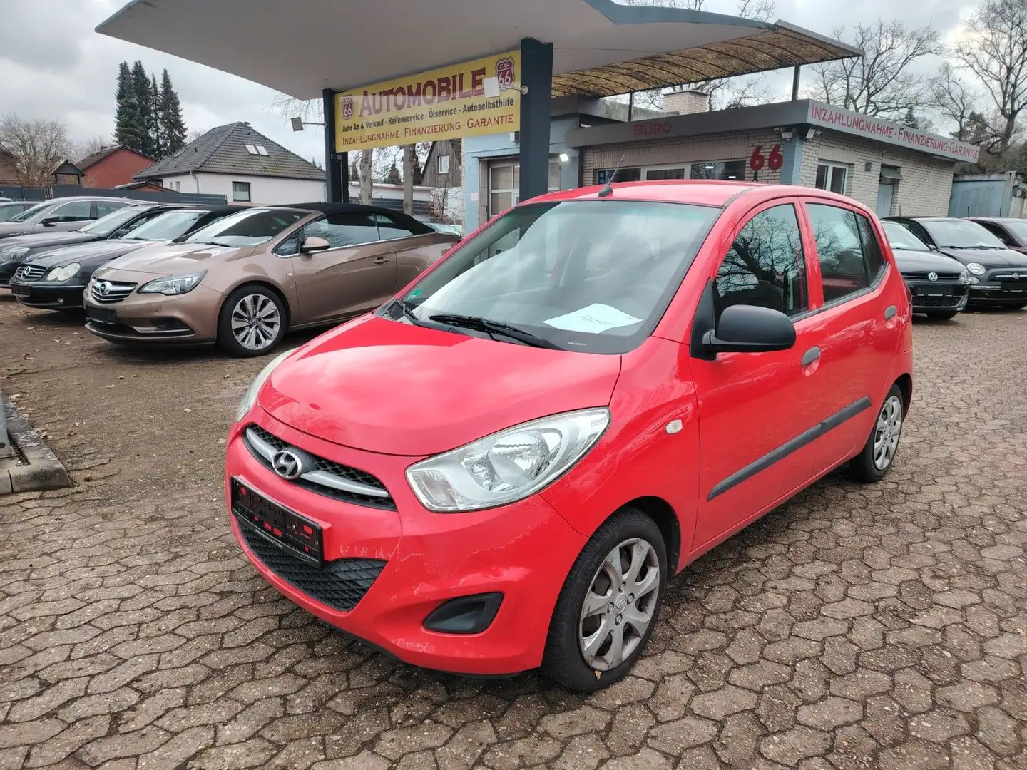 Hyundai i10 5 Star Edition Rot - 1