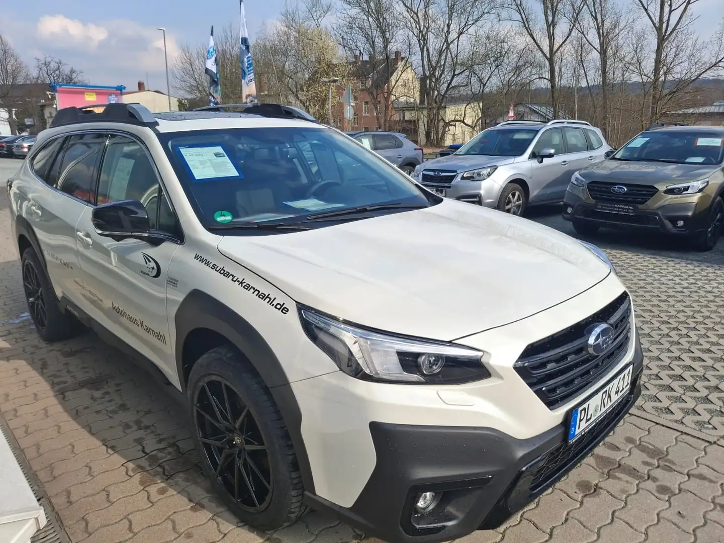 Subaru OUTBACK Platinum Black Edition Weiß - 2