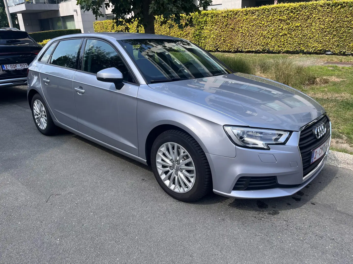 Audi A3 A3 1.8 T Automatik Ambiente Zilver - 2