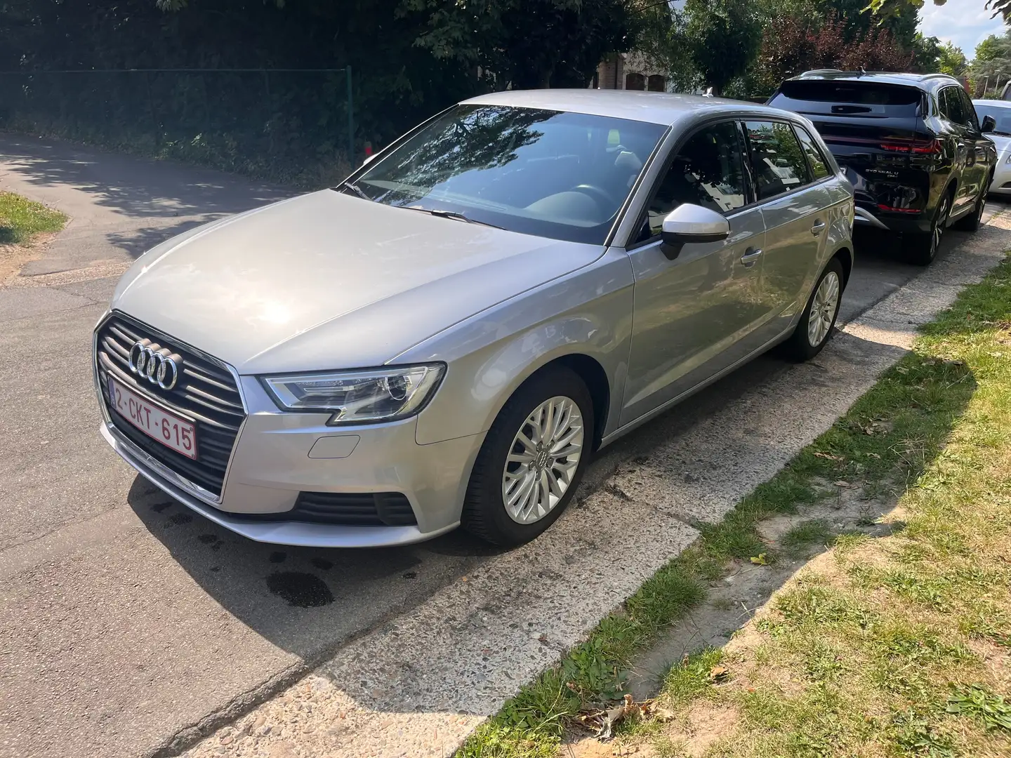 Audi A3 A3 1.8 T Automatik Ambiente Zilver - 1