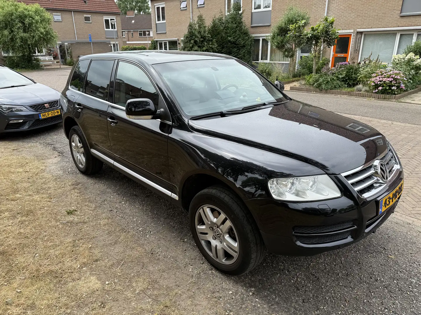 Volkswagen Touareg 3.2 V6 Noir - 2
