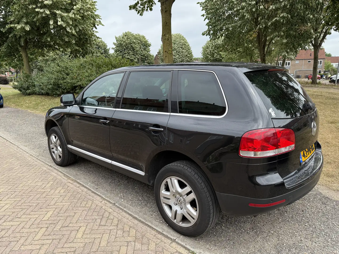 Volkswagen Touareg 3.2 V6 Noir - 1