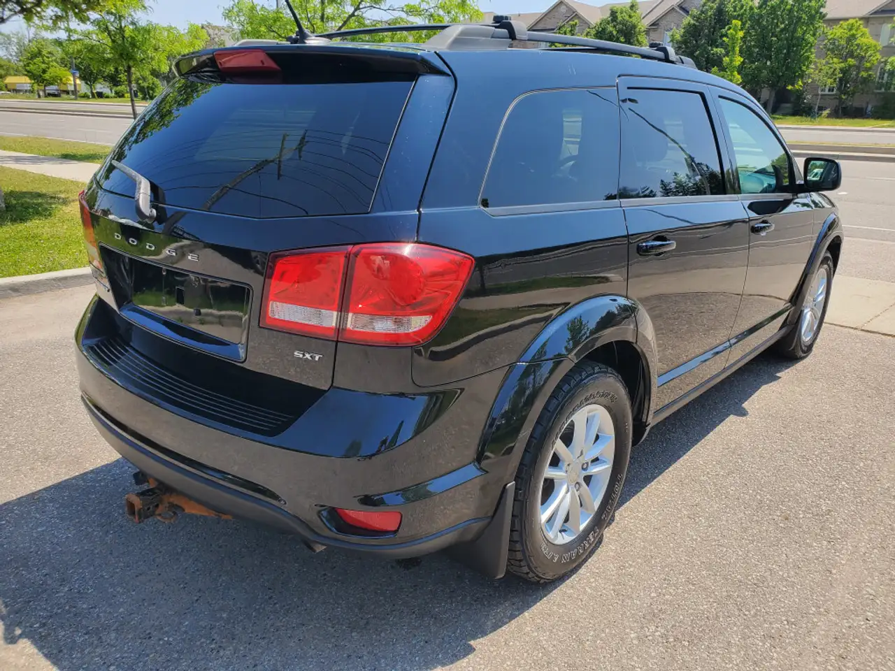 Dodge Journey снимка Dodge Journey