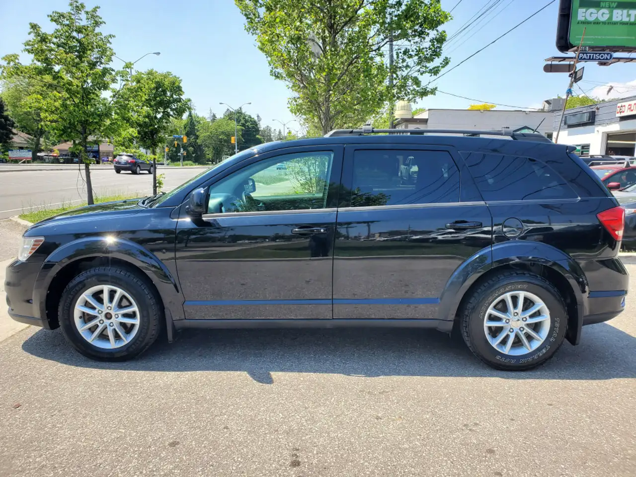 Dodge Journey снимка Dodge Journey