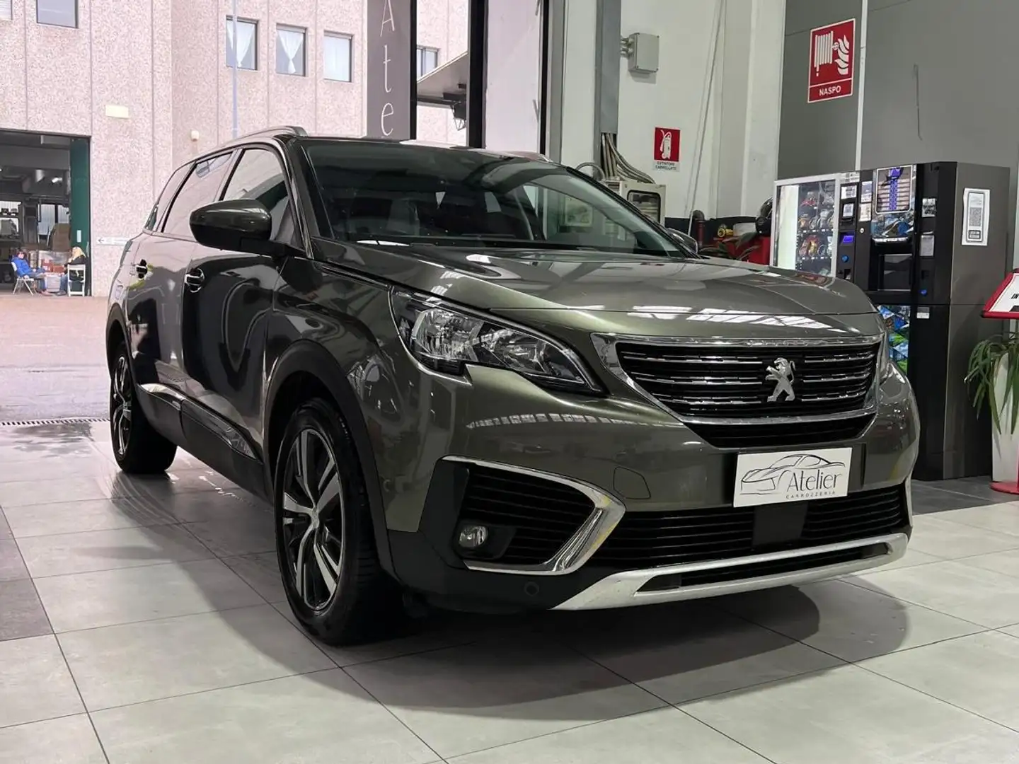 Peugeot 5008 5008 1.6 bluehdi Allure navi s Szürke - 1