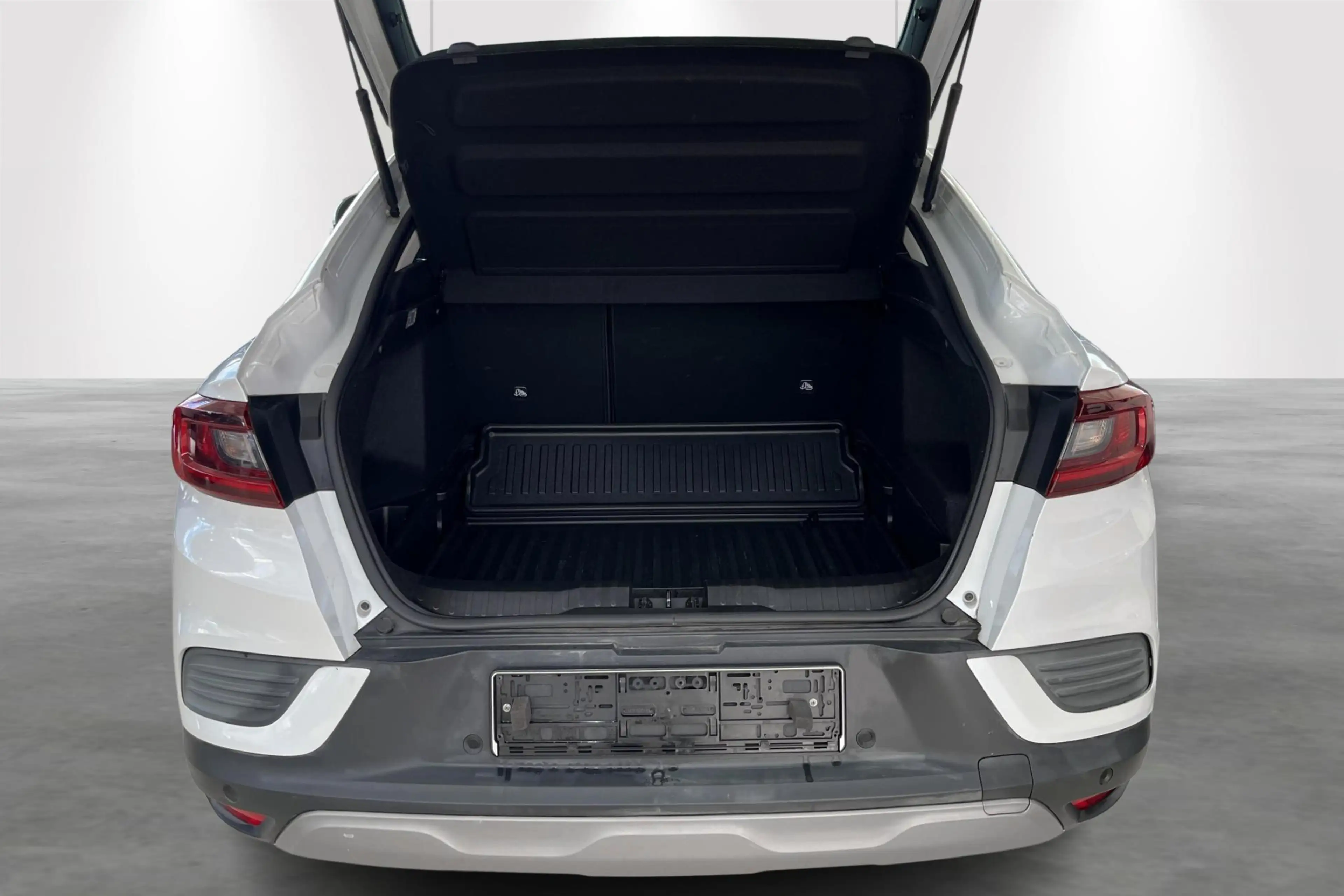 Renault Arkana TCe MHEV 140 EDC Techno leder + winterbanden — photo 10