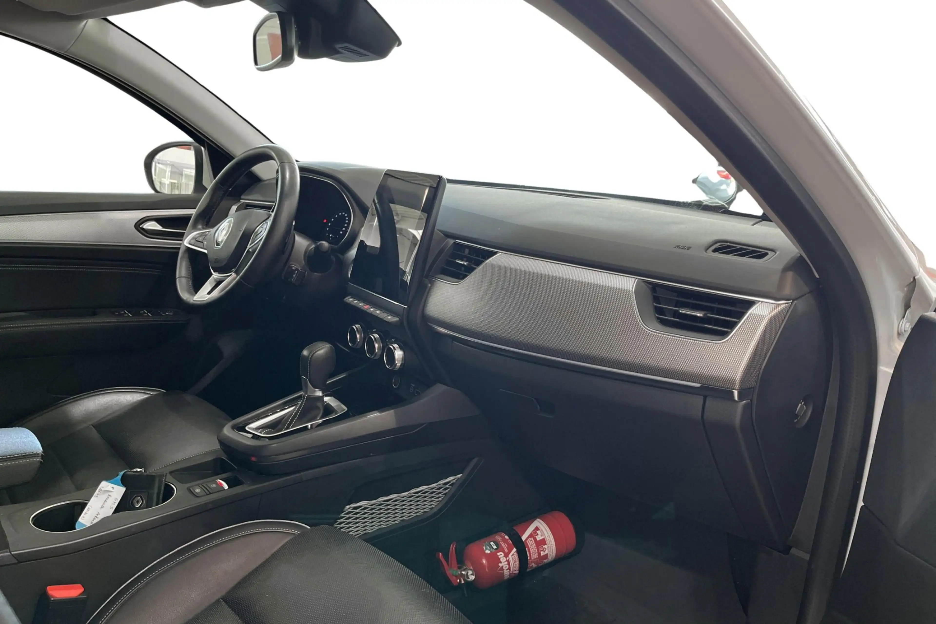 Renault Arkana TCe MHEV 140 EDC Techno leder + winterbanden — photo 5